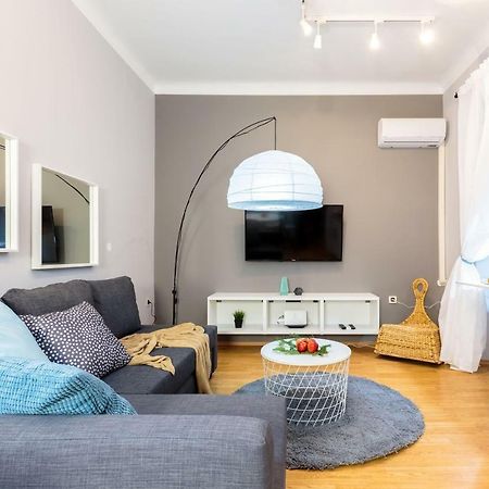 Apartment Dolac In Center Of Town Риека Экстерьер фото