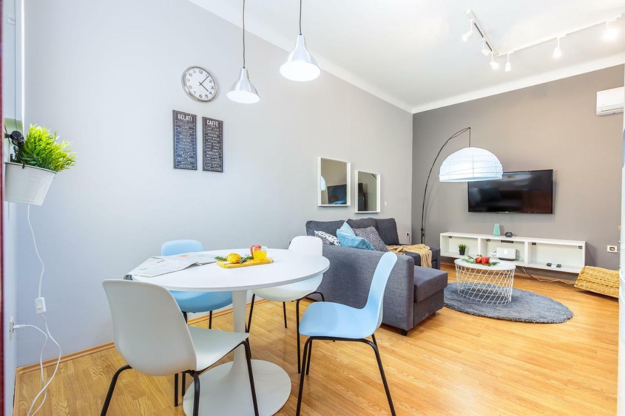 Apartment Dolac In Center Of Town Риека Экстерьер фото