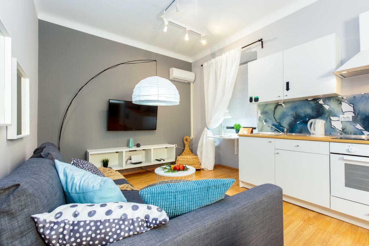 Apartment Dolac In Center Of Town Риека Экстерьер фото