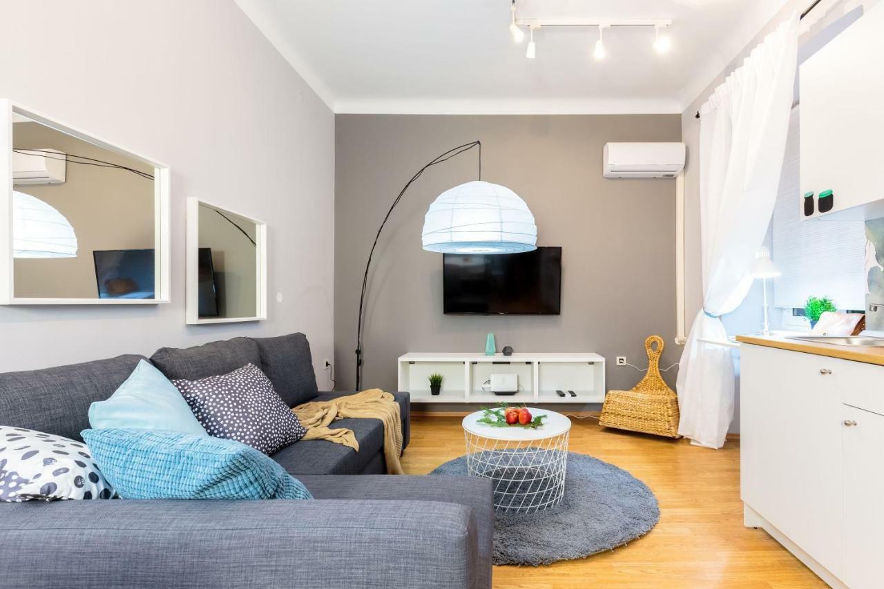 Apartment Dolac In Center Of Town Риека Экстерьер фото